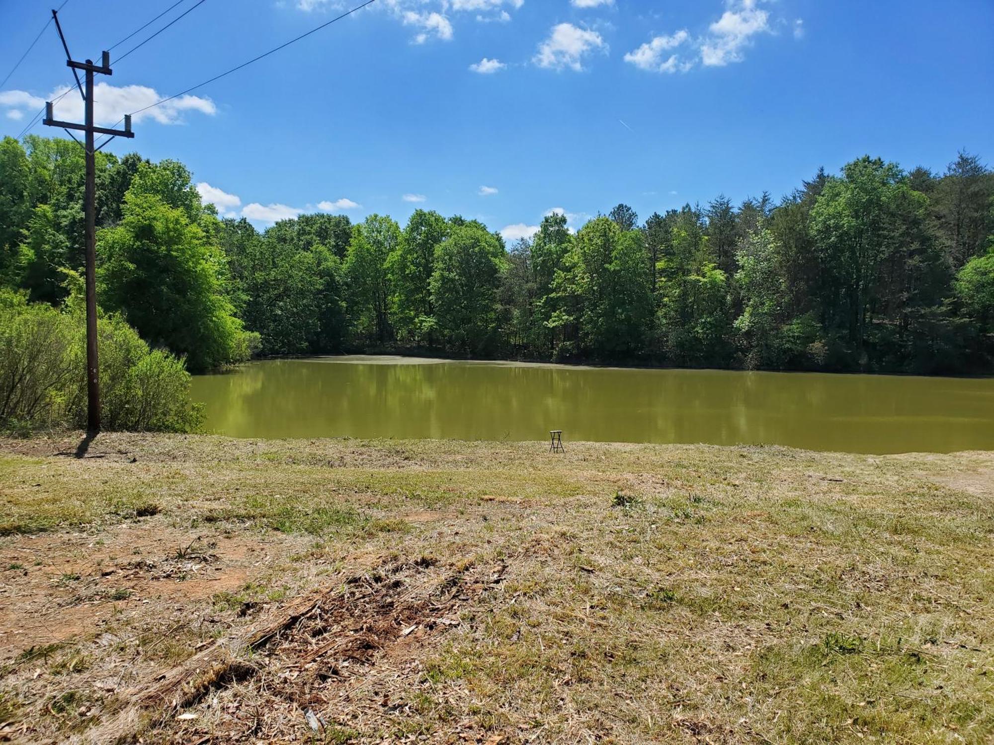 Emmar Blue & Fishing Lake Charlotte Exterior photo